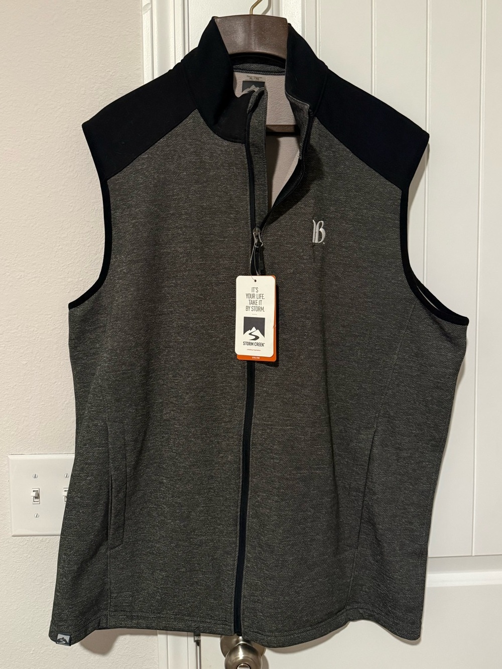 Storm Creek Charles Twill Fleece Vest XL NWT Dark Gray Full Zip